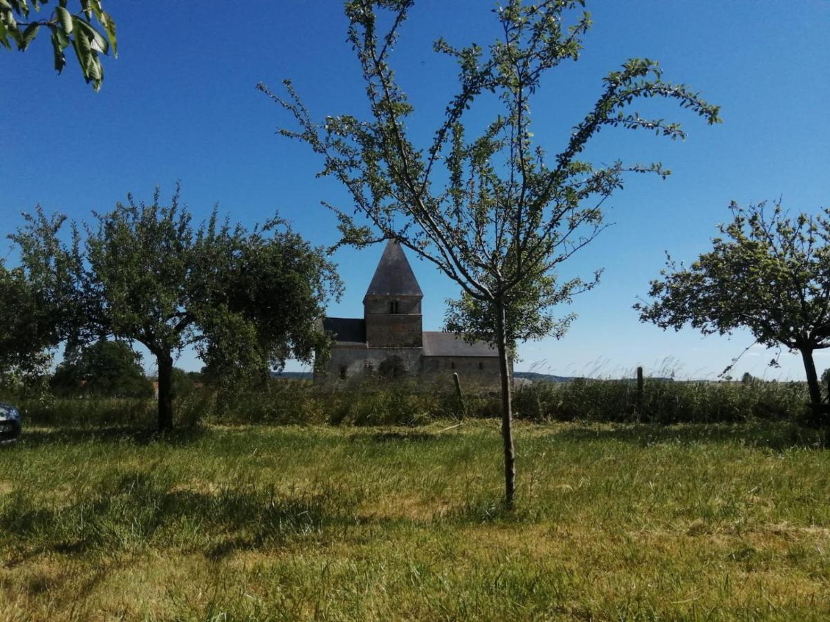 Gîte de Tante Aurore. Chemery-Chehery Exterior foto